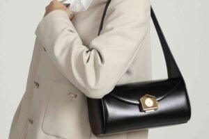 How to Choose Stylish Handbags for Daily Use