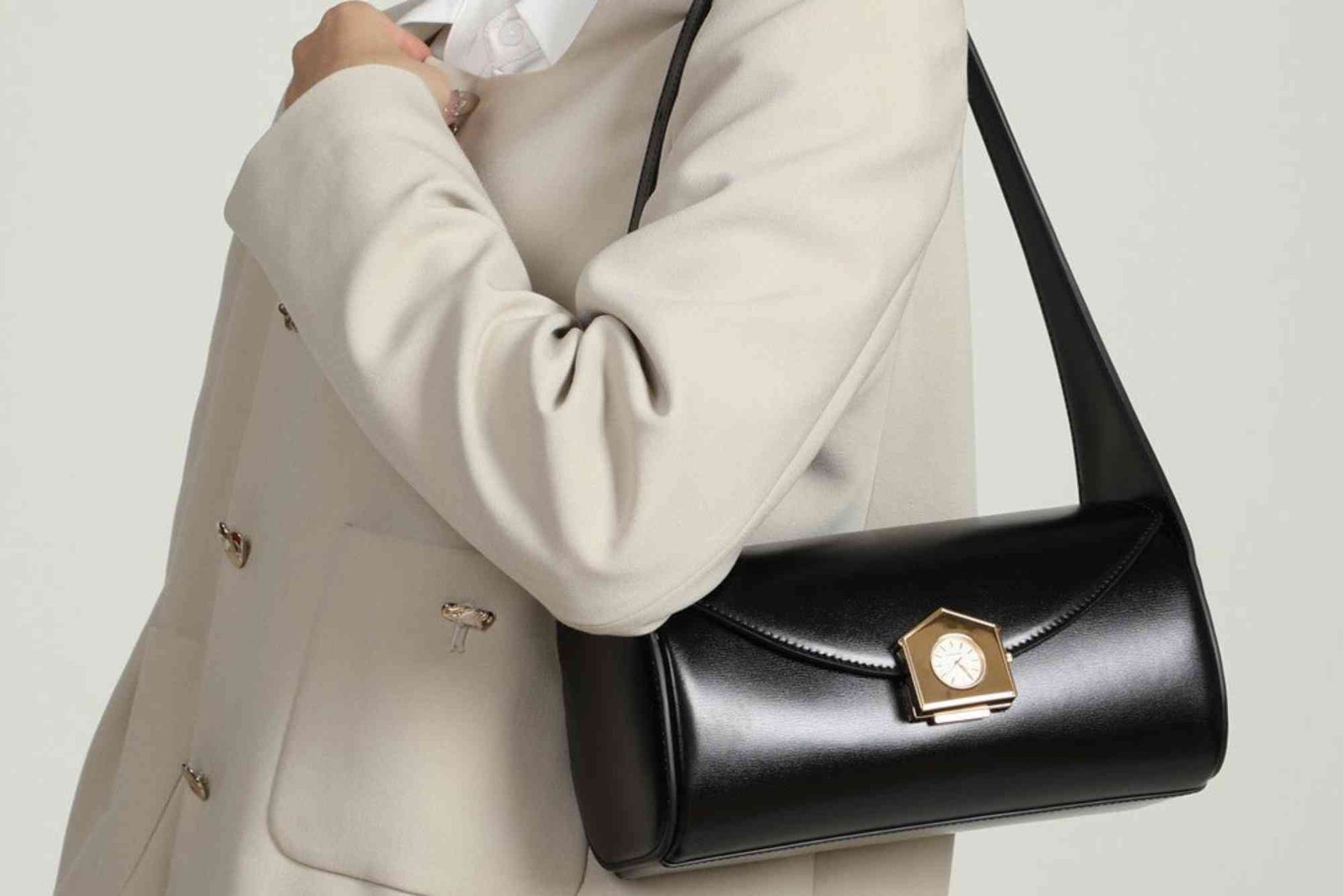 How to Choose Stylish Handbags for Daily Use